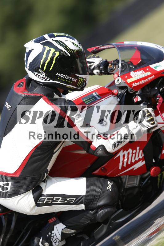 /45 10.08.2025 Plüss Moto Sport ADR/Freies Fahren/105
